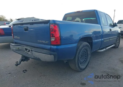 2004 Chevrolet Silverado 1500 Ls z USA, uszkodzony, nr VIN 2GCEC19T441220431